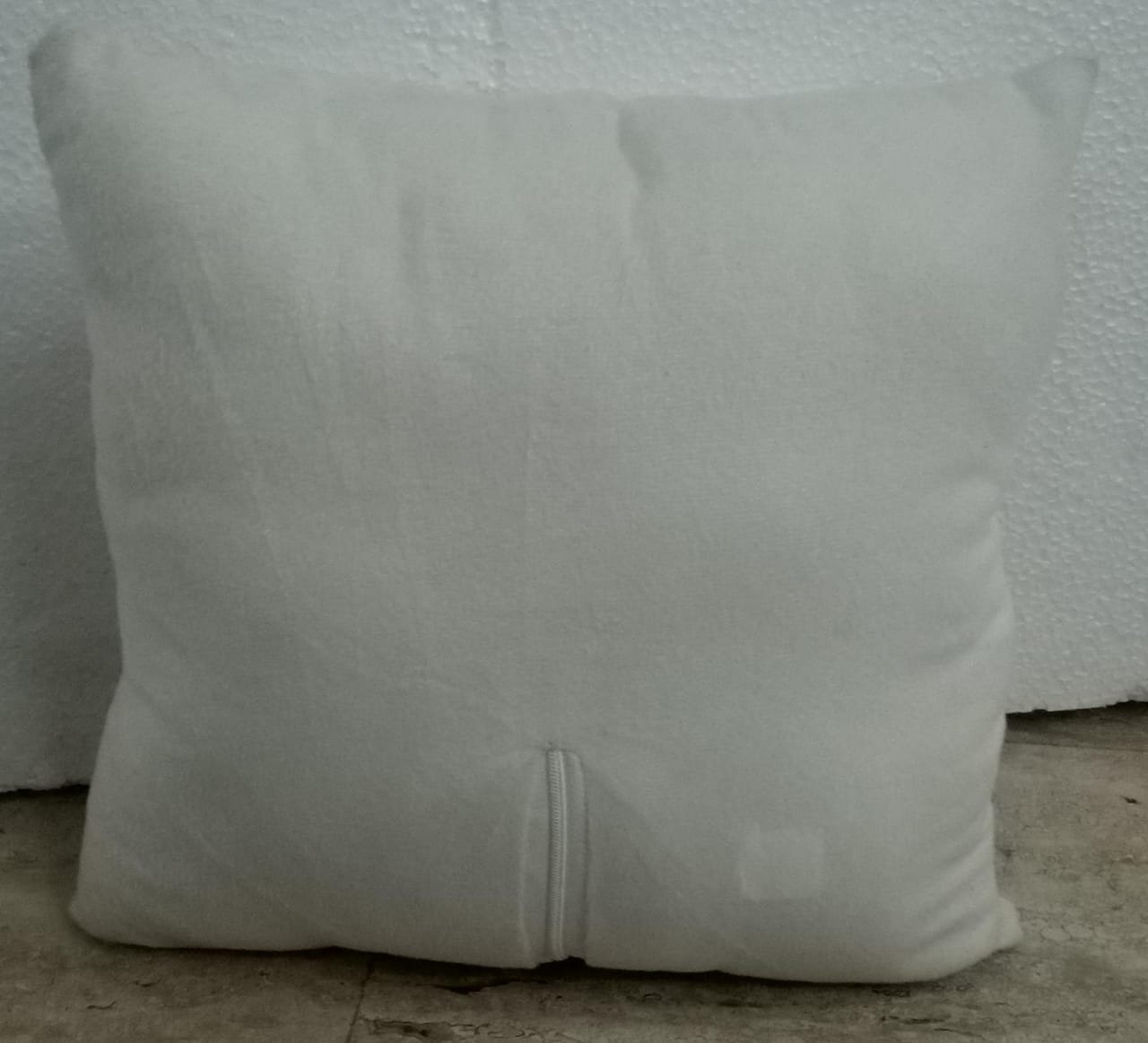 PILLOW product image (2)