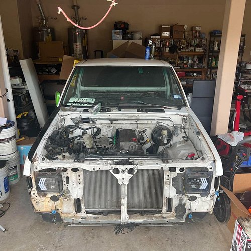 New update on the D21 is live now!

#nissan #flakegarage #d21 #hardbody #nissand21