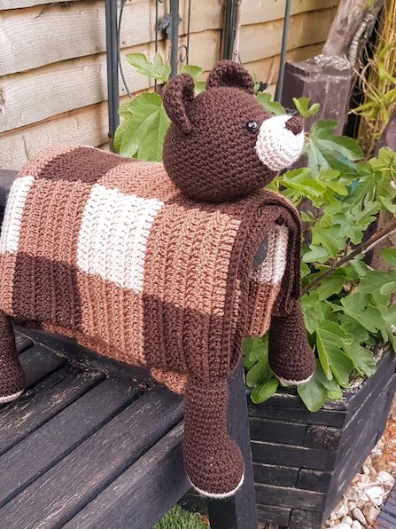 Woodland Bear Crochet Baby Blanket Pattern - Amigurumi Toy PDF Pattern - Crafting Happiness product image (3)