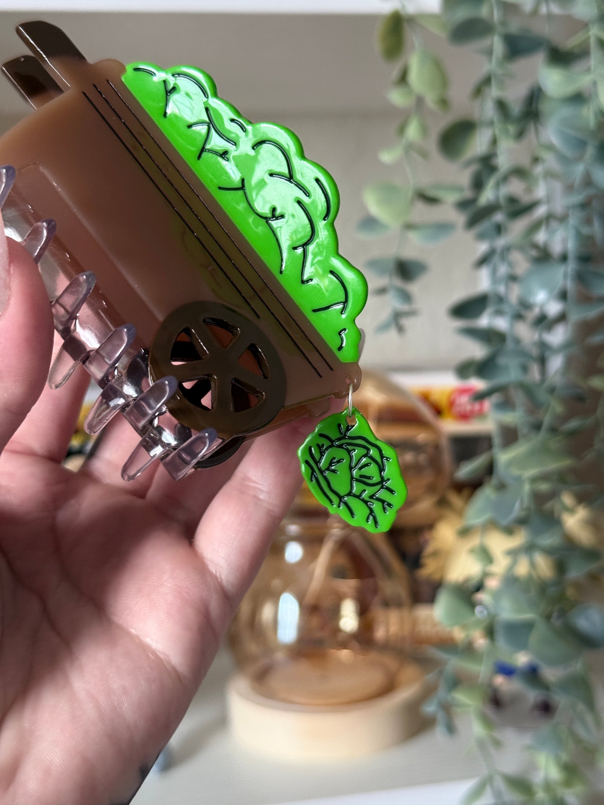 Cabbage Cart Hair Claw product image (3)
