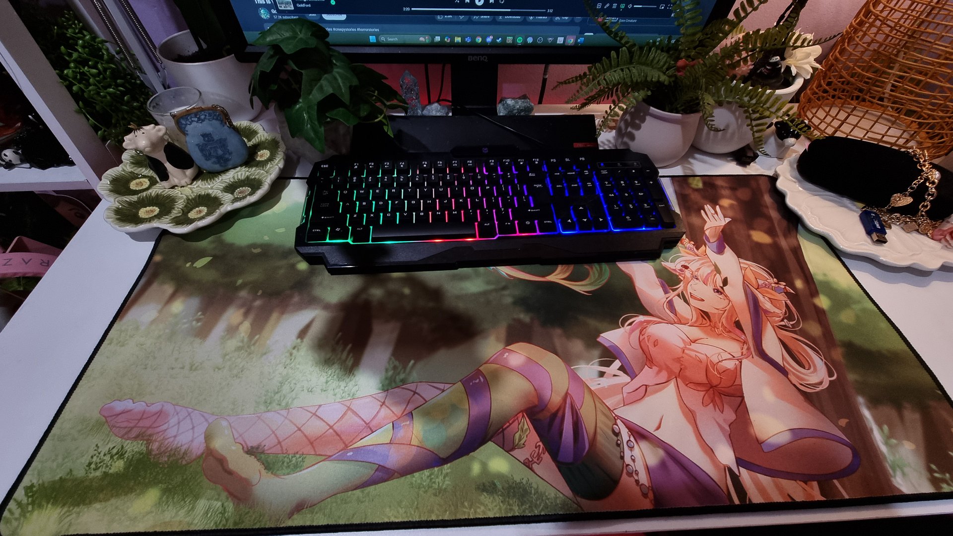 Cowfie & Bug Mouse Mat! (Season 0) product image (3)