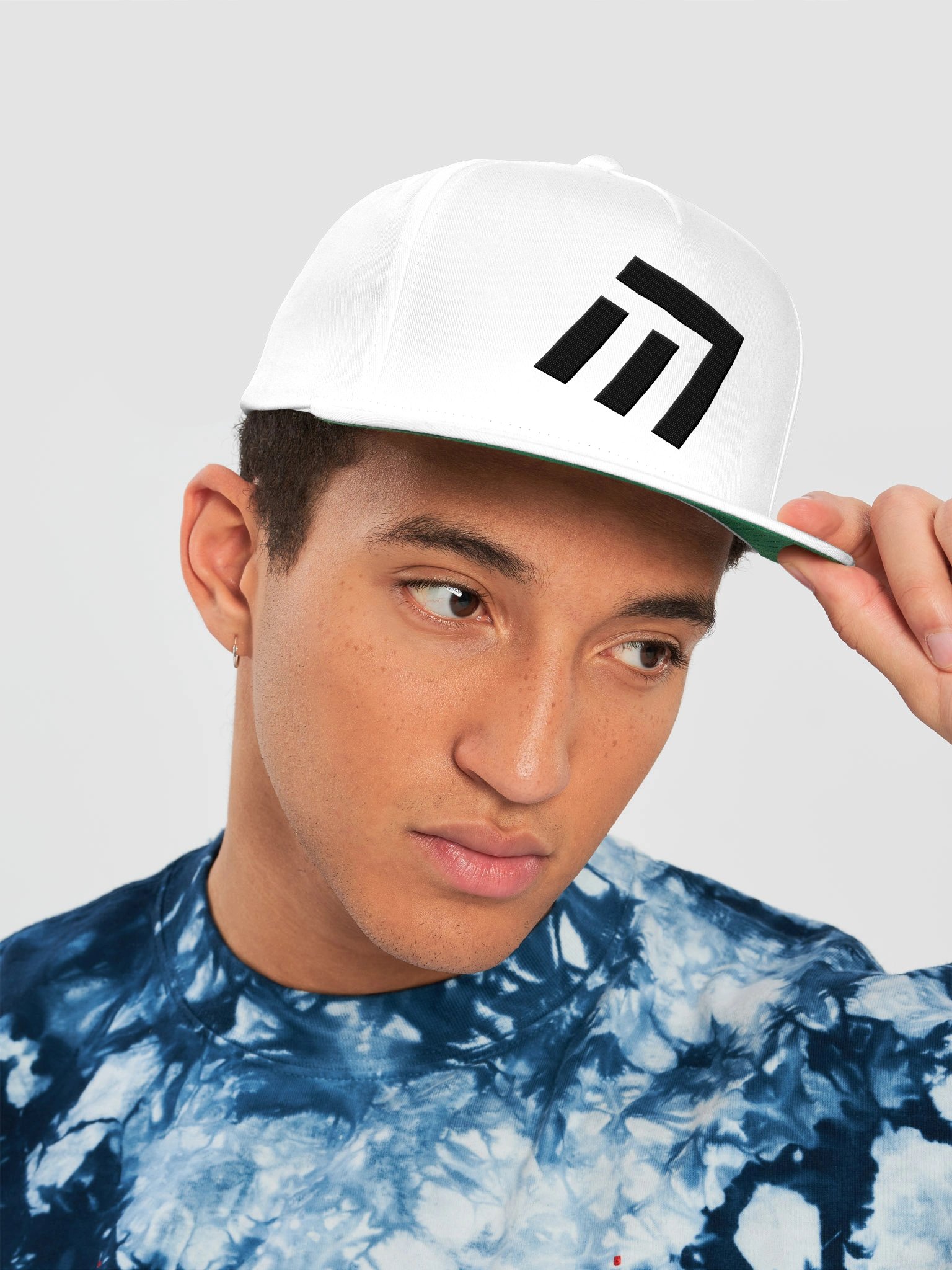 MITT Logo Snapback UNISEX product image (5)