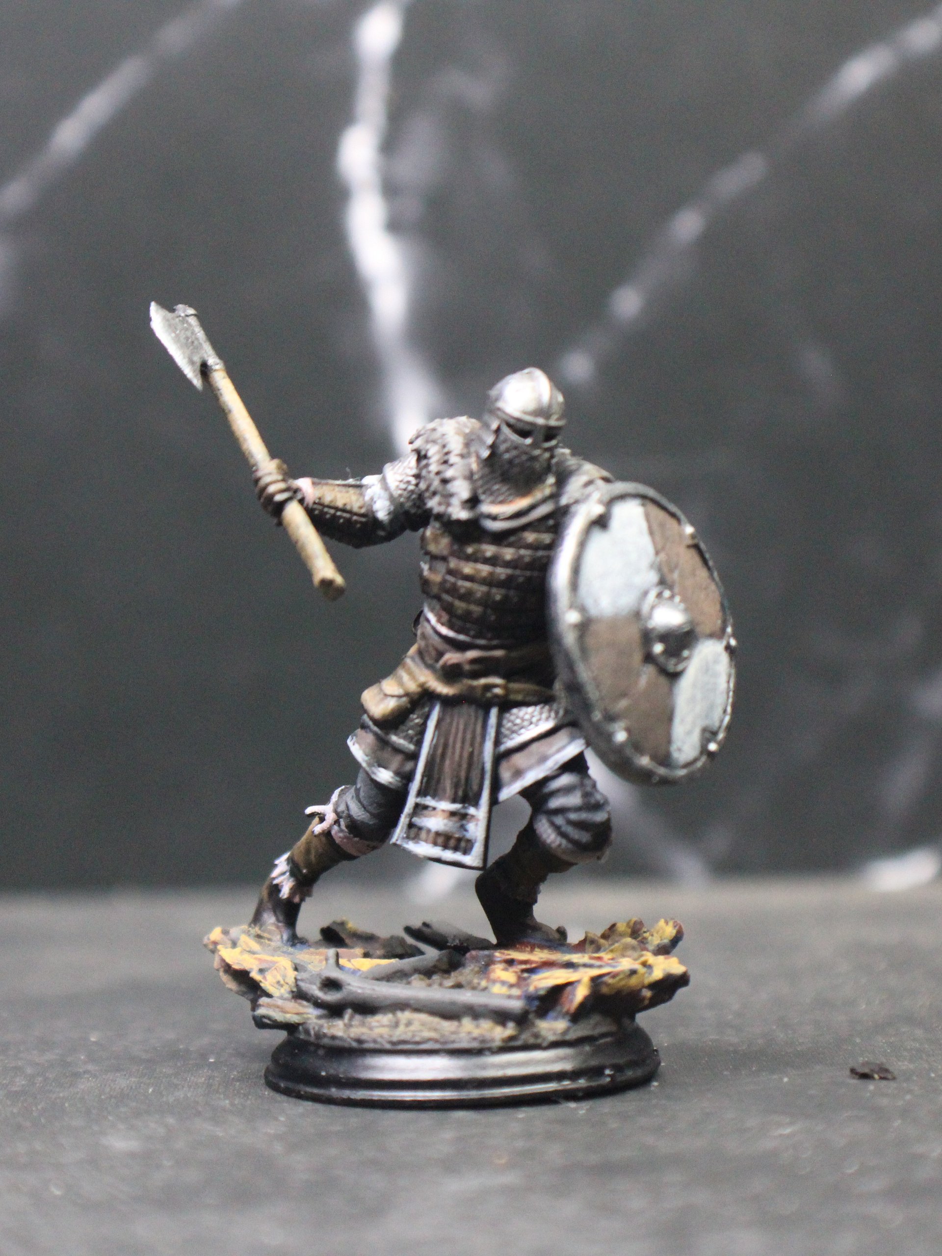 Nils Olav – The Heartland Hero (Pre-Painted 32mm Miniature) product image (1)