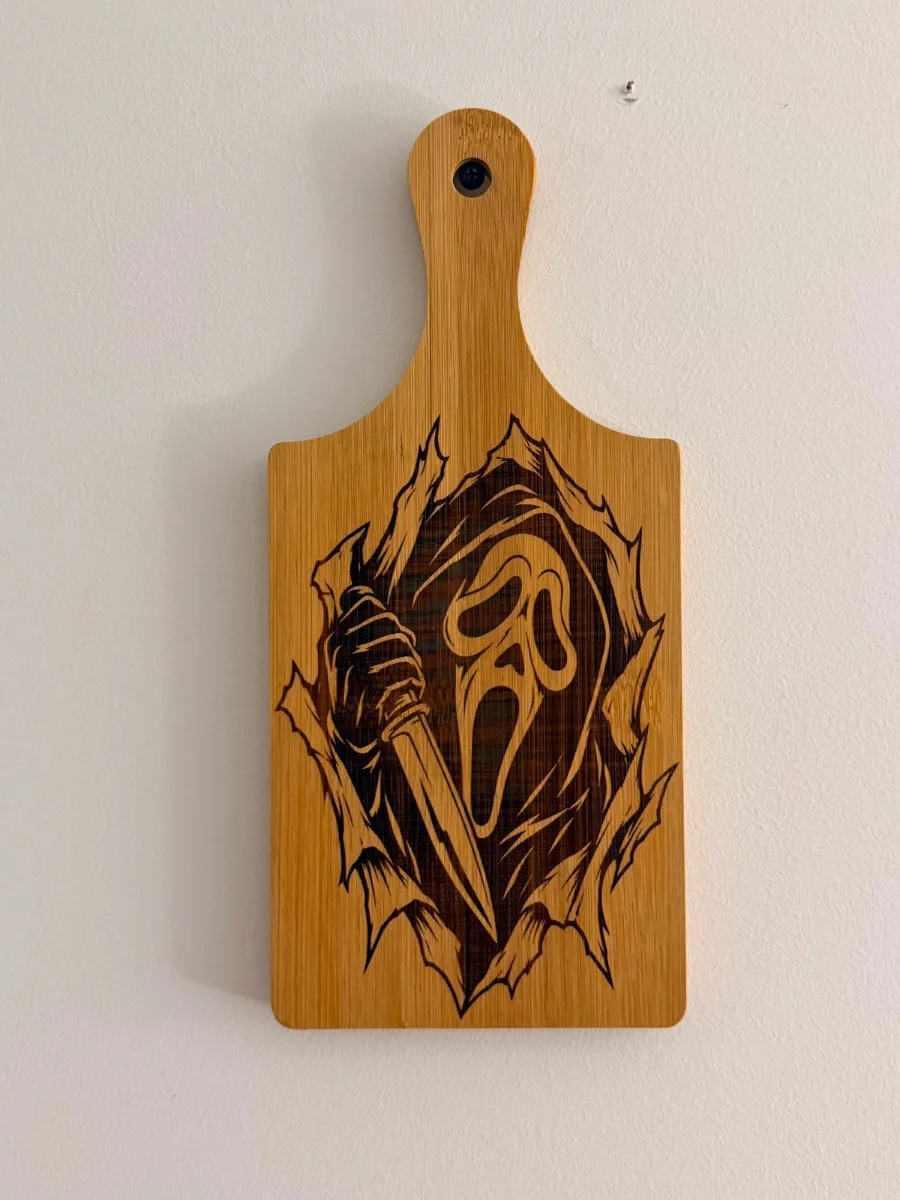 Scream Ghostface Engraved Wooden Paddle Sign | Horror Halloween Wall Decor product image (3)