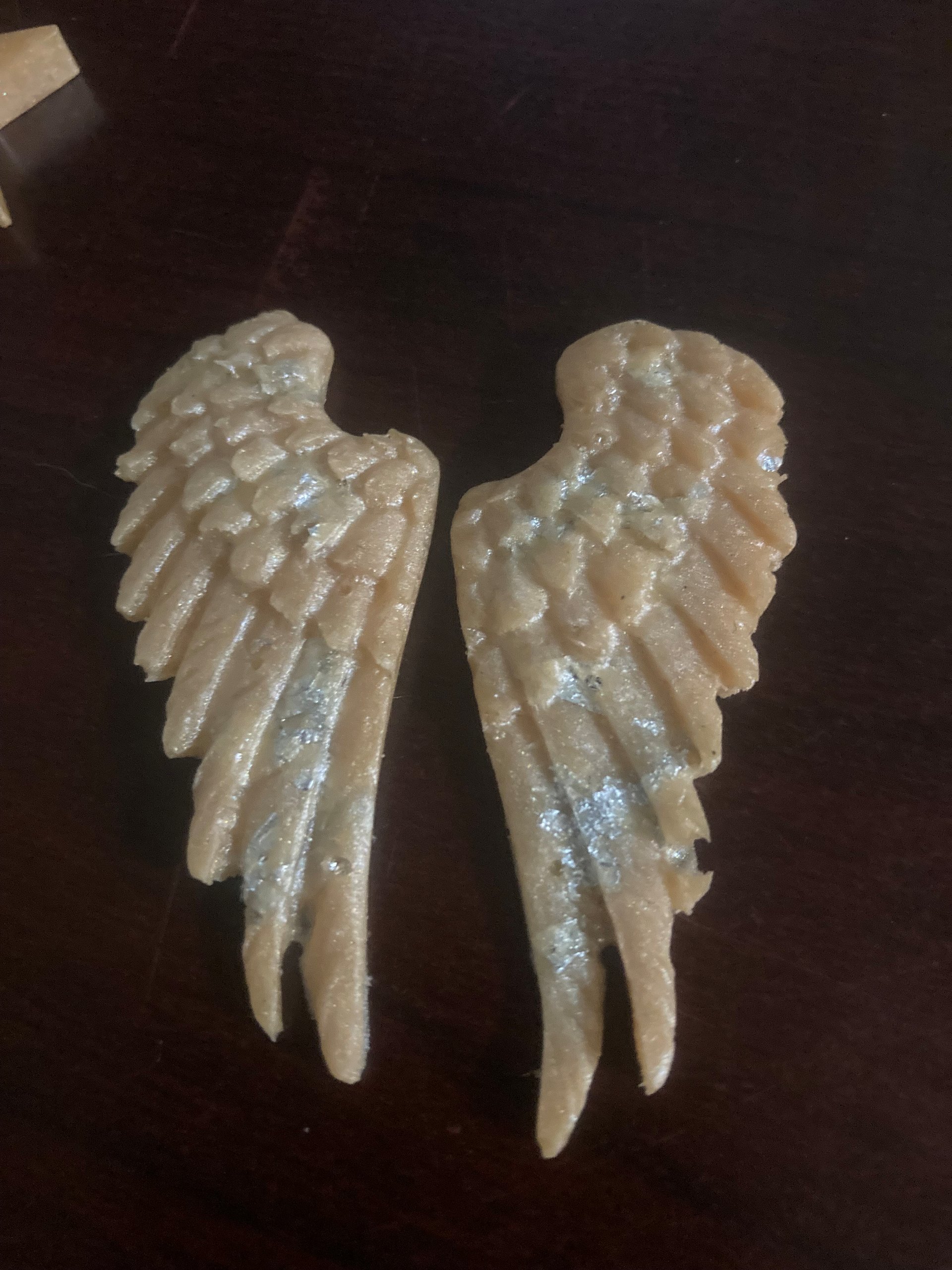 Resin Angel wings product image (1)