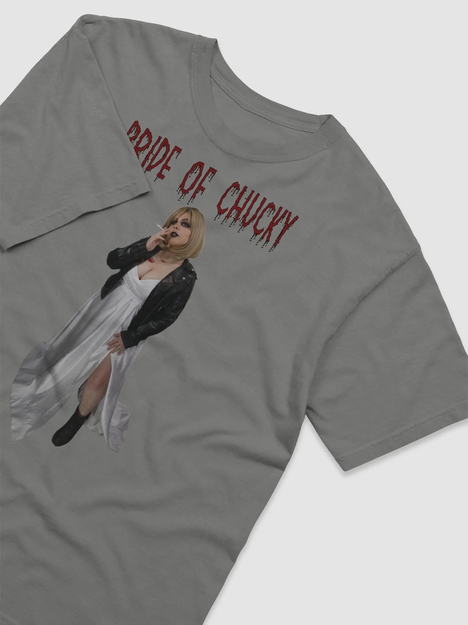 Bride of Chucky Smoke Graphic Tee product image (2)