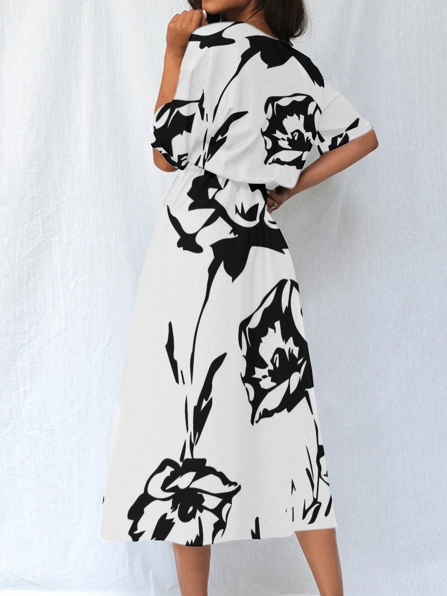 Monochrome Bloom Grace Midi Dress product image (4)