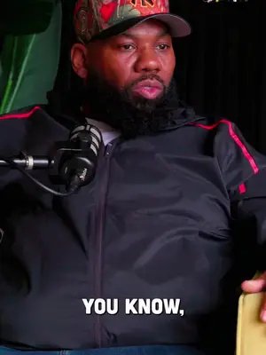 ⚔️ THE 5-YEAR PLAN: How RZA Masterminded the Wu-Tang Clan [part 1] ​Before the global empire, RZA was broke and facing prison. After beating an attempted murder charge in '92, he saw it as a second chance and returned to Staten Island with a radical blueprint. ​He gathered the best local emcees (Raekwon, Method Man, Ghostface, ODB, GZA, and more) and gave them a legendary ultimatum: 