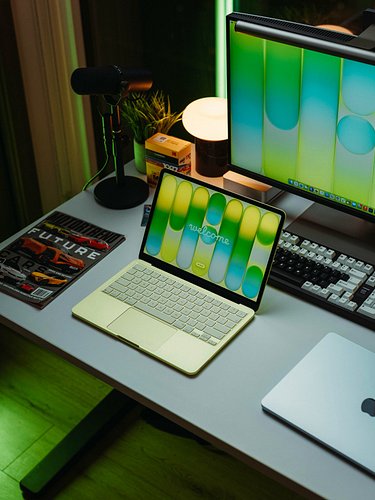 The Citrus MacBook Neo Is Kind Of Perfect. 🍋‍🟩

$599. A18 Pro. Looks Better In Person.

Full Review Is Live On YouTube — Edit...