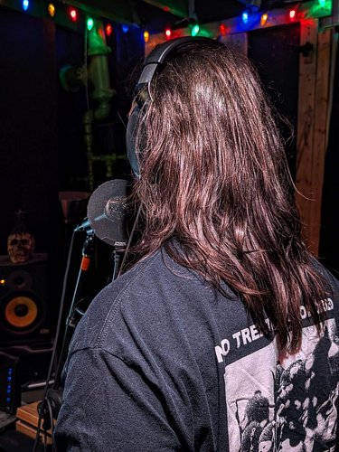 The solution must be final.

Vocals tracking done.
Stay tuned.
