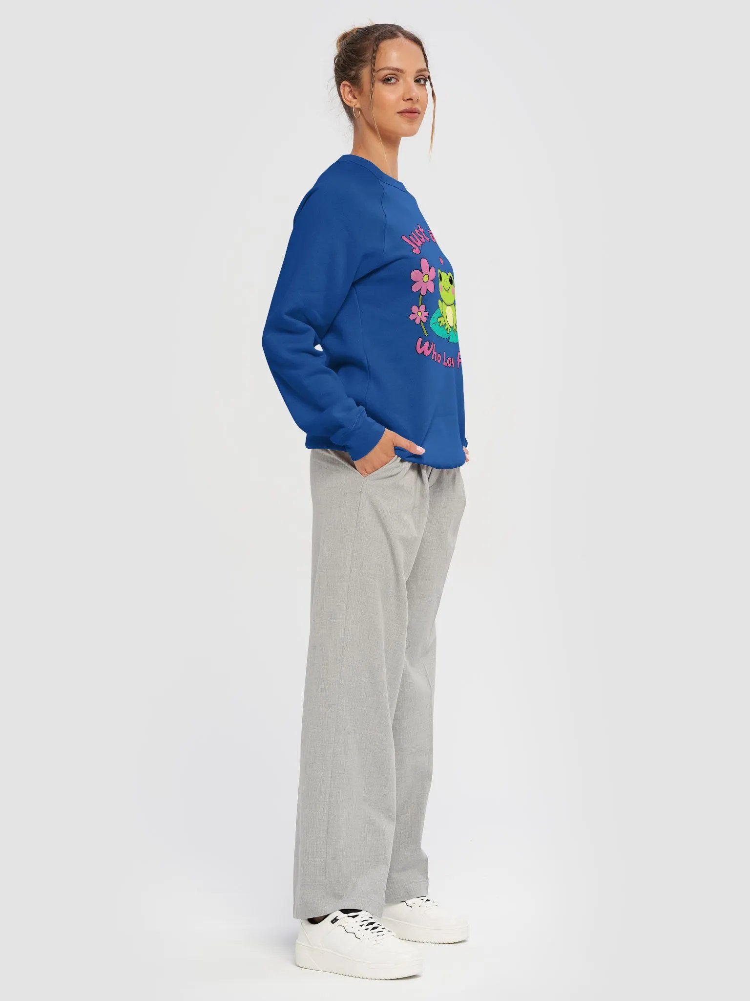 Just a Girl Who Loves Frogs Raglan Sweatshirt Bella+Canvas (Adult Unisex) product image (6)