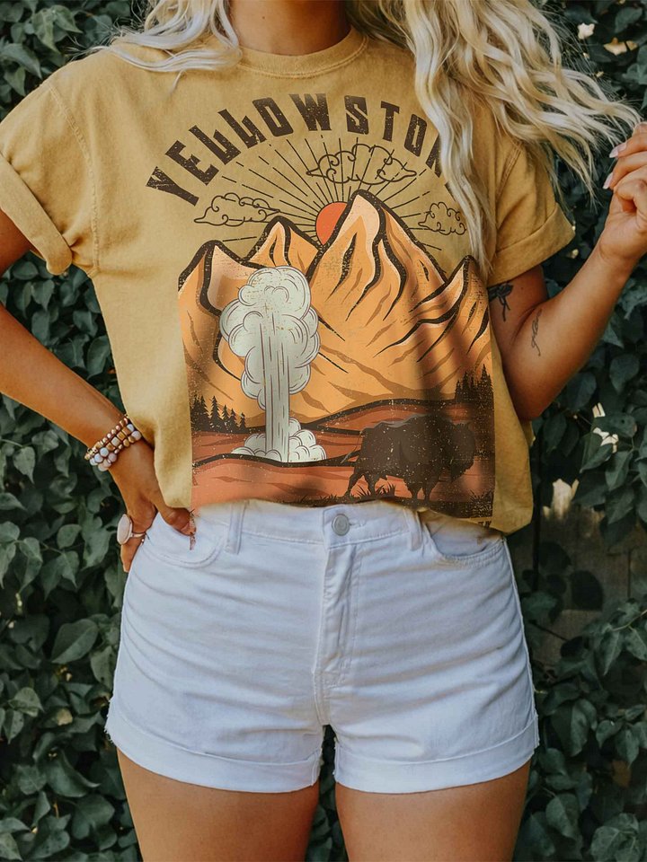 Yellowstone National Park Shirt – Vintage Geyser Bison Mountain Retro Sunset Tee product image (2)