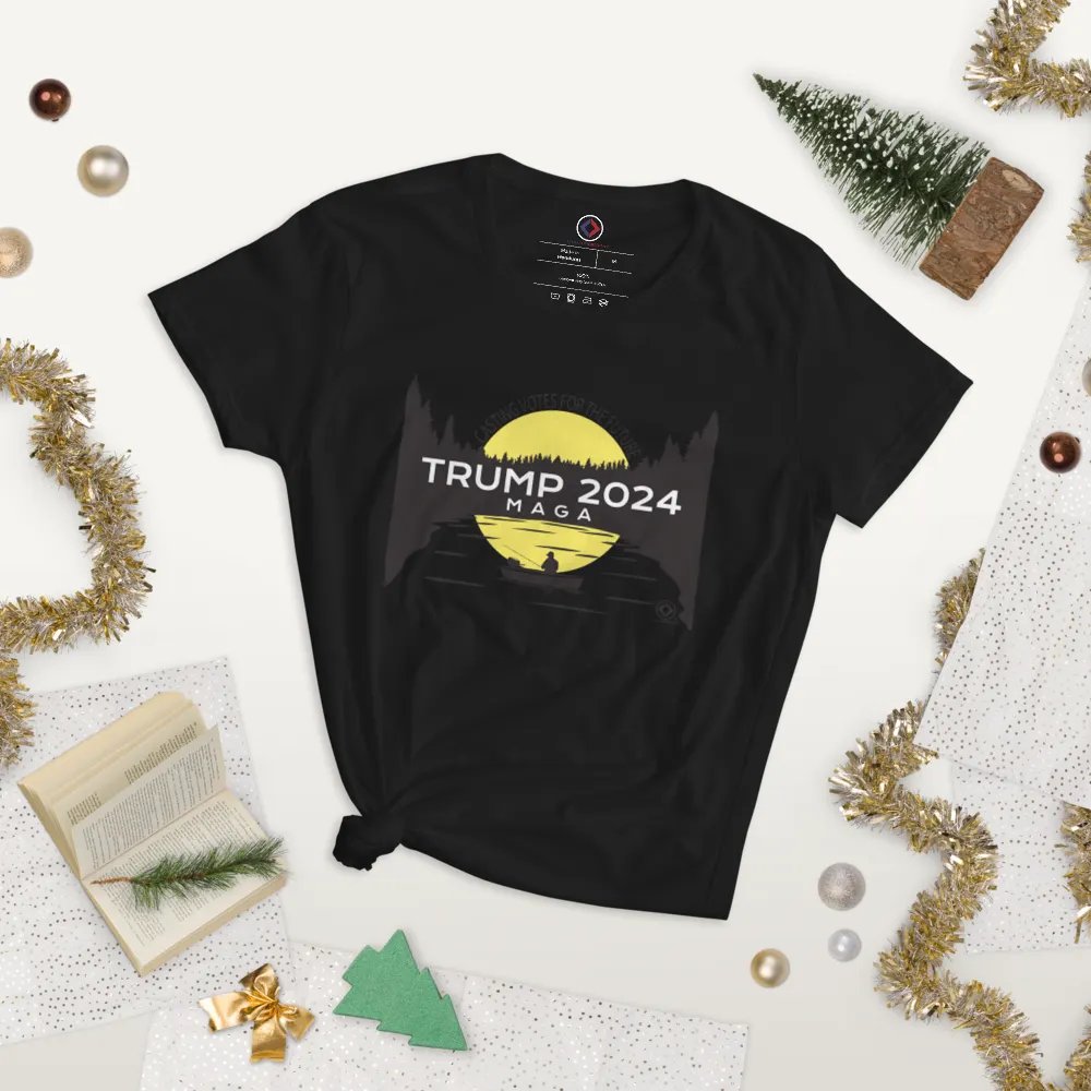 Trump 2024 Fishing Sunset Women's T-Shirt product image (17)