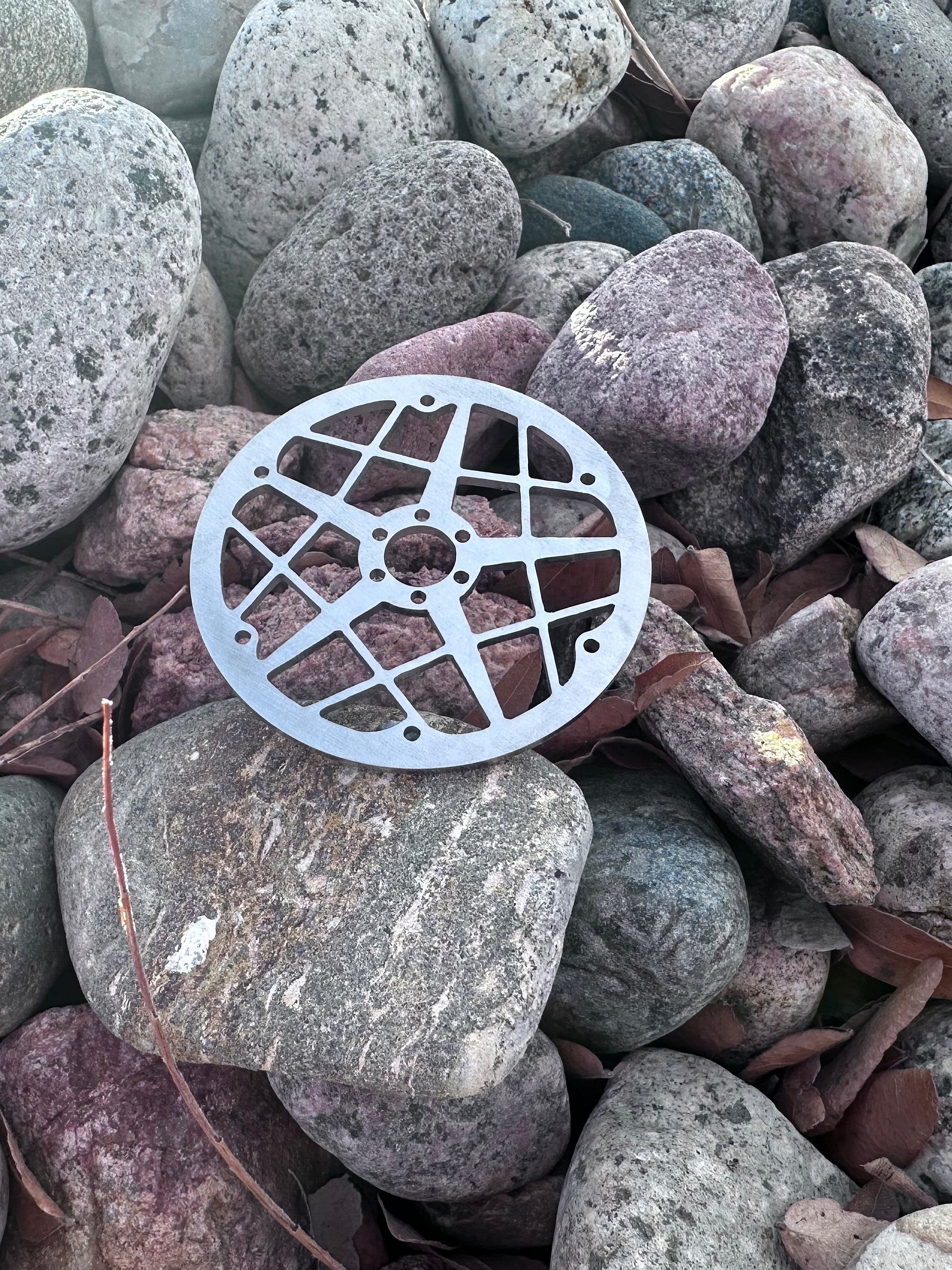 1.8 motomags product image (1)