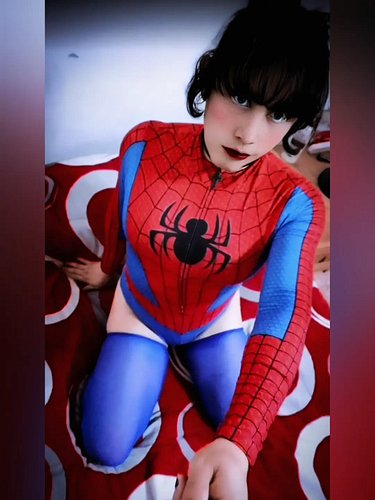 🐖 sofi araña 🕸️

#trans #transgirl