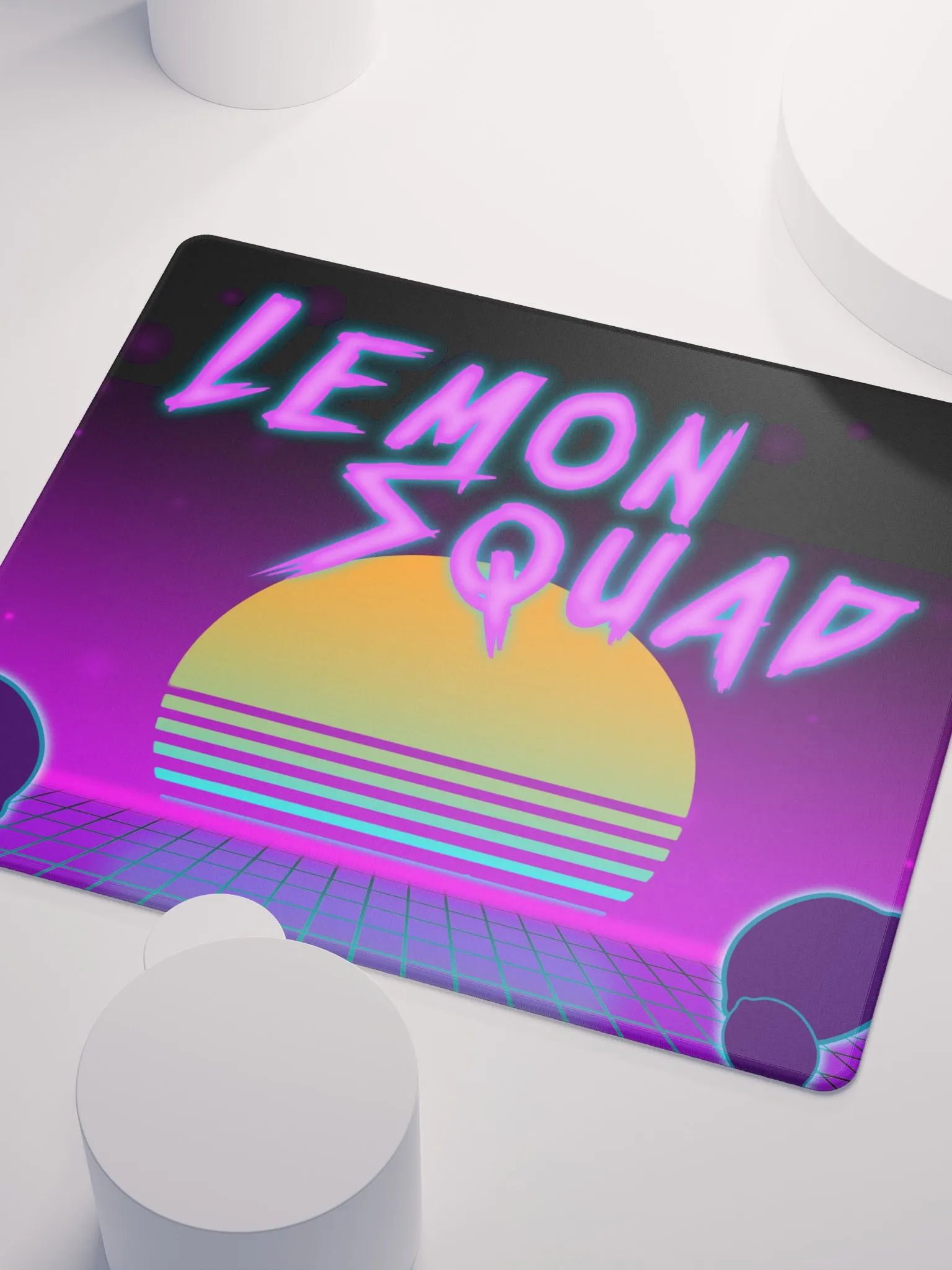 Retro Grid Mouse Pad product image (3)