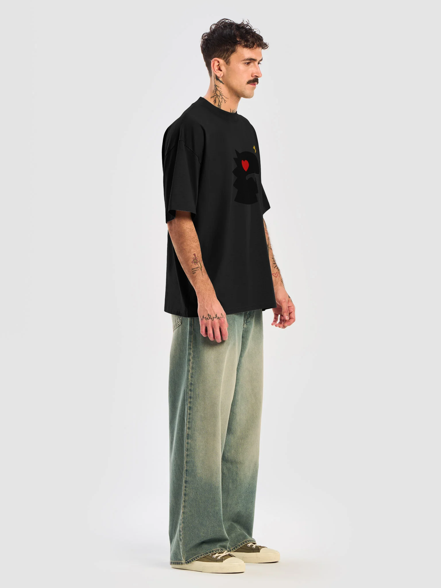 FMB ∣ HEART DINO Oversized Tee Black Edition product image (8)