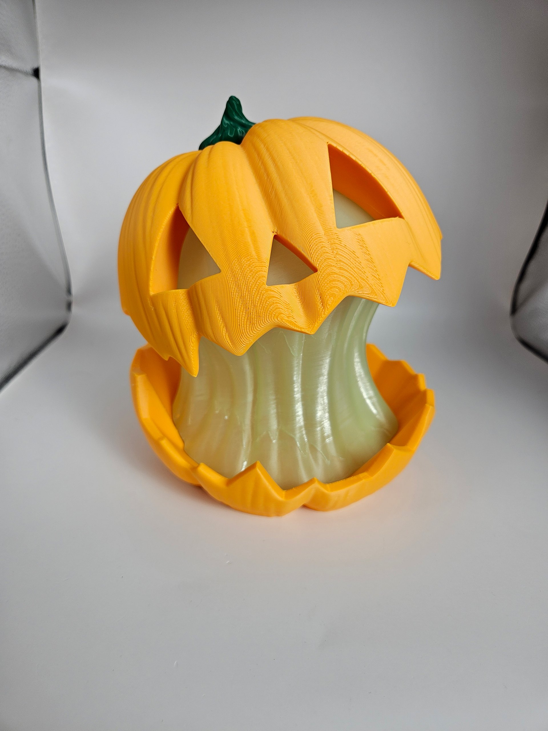 3D Printed Glowgut Pumpkin product image (1)