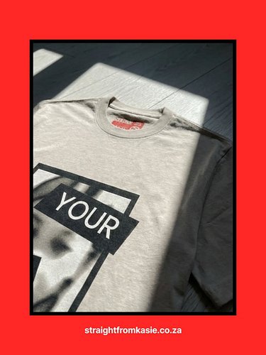 Stra. Kasie | “YOUR BEWDY” Graphic T-Shirt

High Quality Graphic T-Shirt Online

The Stra. Kasie “YOUR BEWDY” Graphic T-Shirt...