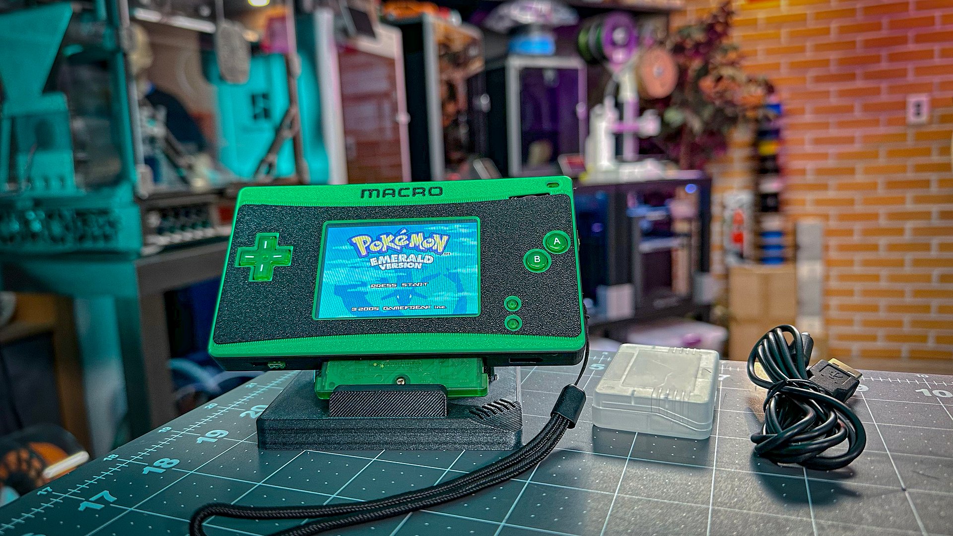 MacroSOS Console - Emerald product image (1)