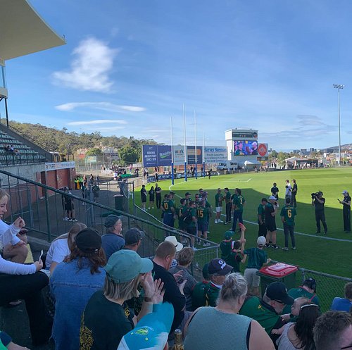 Beautiful day and a great crowd building to catch the Tassie Devil’s first VFL game.