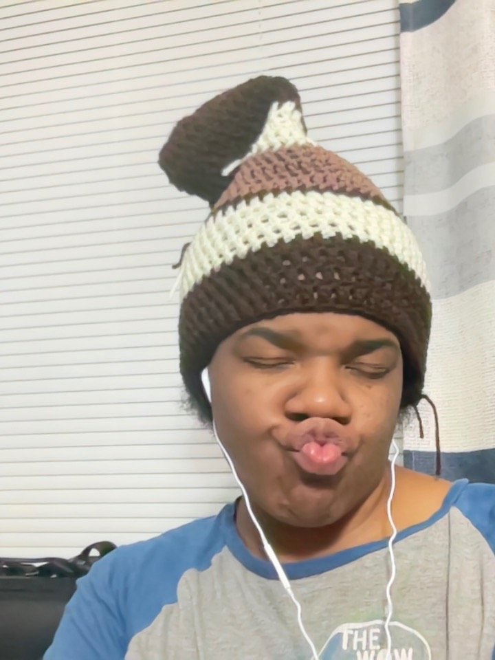*trendy* slouchy hat product image (1)