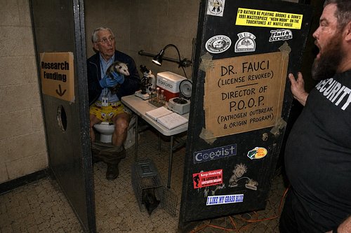 We wanted to give a round of applauds to Buffalo Bill, our Head of Security, who found this feller in the handicap stall last...