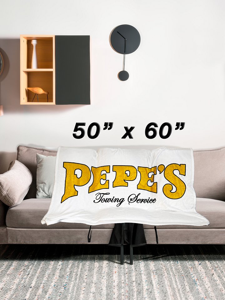 Pepe's Tow Blanket - White product image (2)