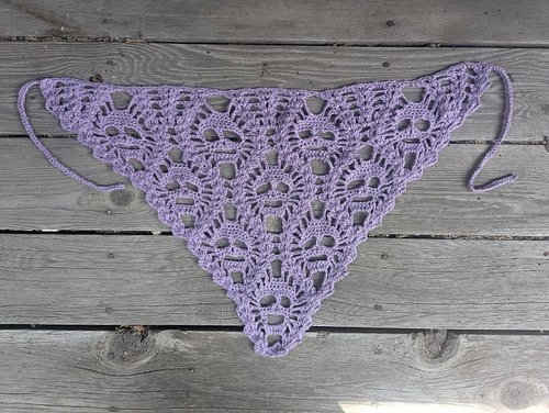 Looking for a fun summer crochet project? I whipped up this Lost Lace bandana from @semandcrochet using @wecrochetofficial Co...