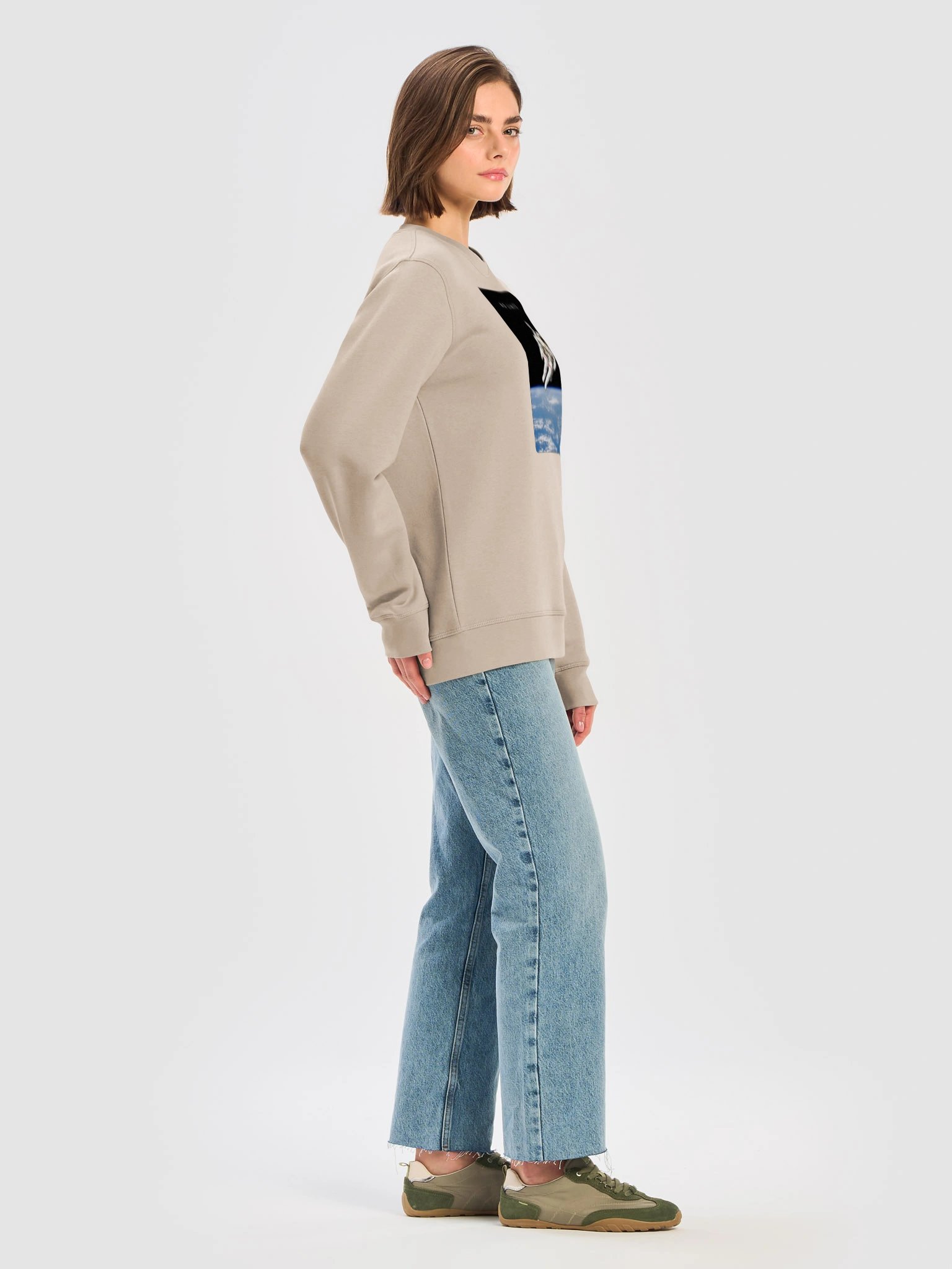 Floating in Space No Limits Sweatshirt product image (7)