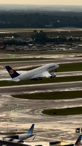 Superjumbo Surprise Stopover! (A380 Unexpected Diversion to Atlanta)

Follow for more! 👤

A great video via @from.atl.tower o...
