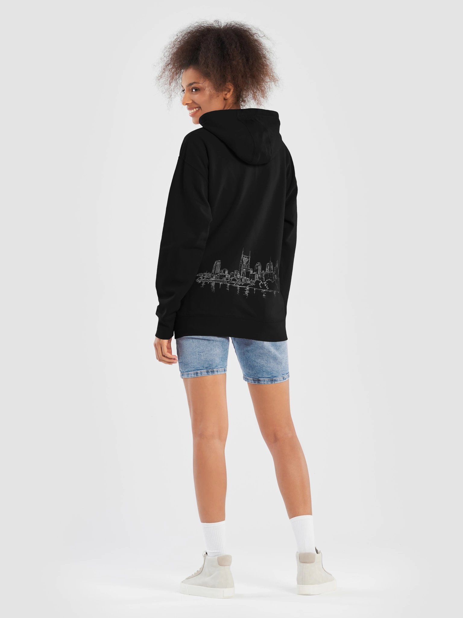 NASHVILLE'S BEST HOMES SWEATSHIRT product image (8)