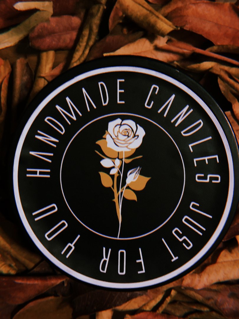 Eucalyptus Pine Candle (4oz) product image (1)
