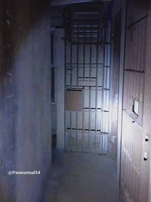 SPIRIT gets my attention in HAUNTED jail (REAL PARANORMAL)  #paranormal #scary #fyp #bugfootcrew