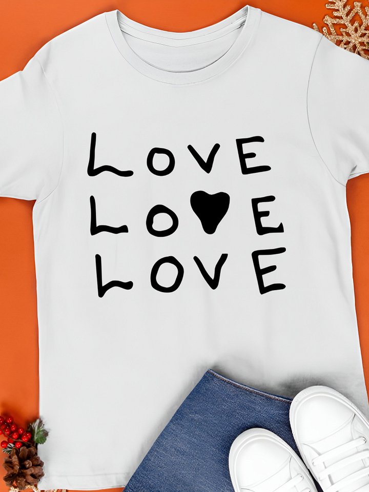 Shawn Mendes love on the road again krakow T-Shirt product image (1)