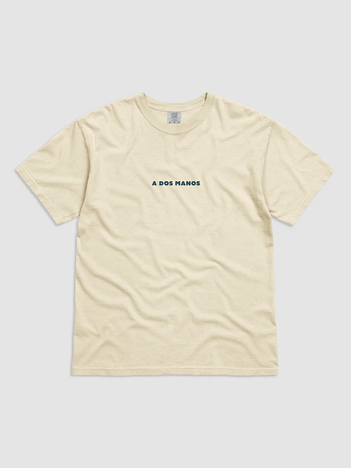 A Dos Manos T-shirt product image (1)