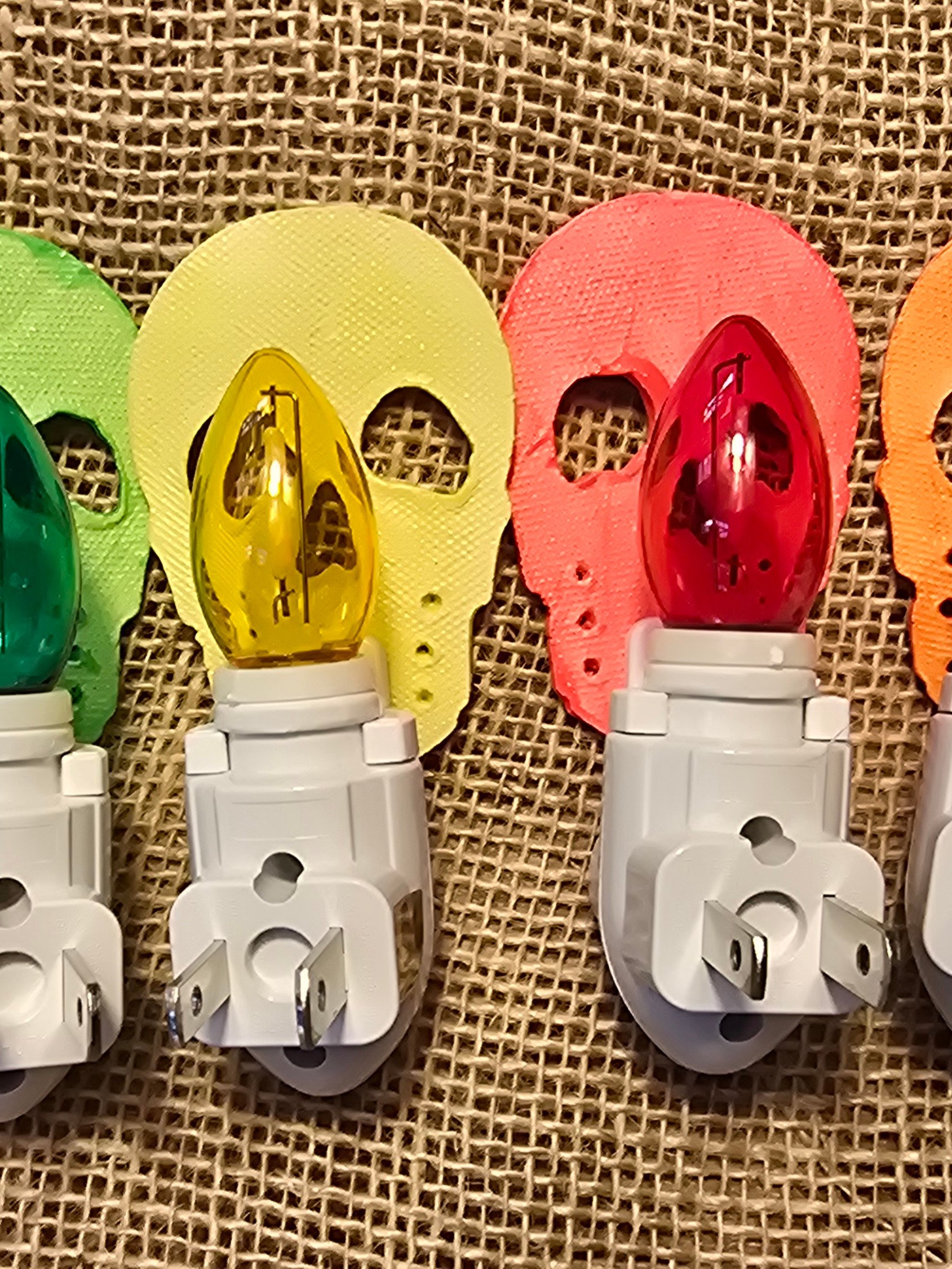 Glow-in-the-Dark Skull Nightlight. product image (2)