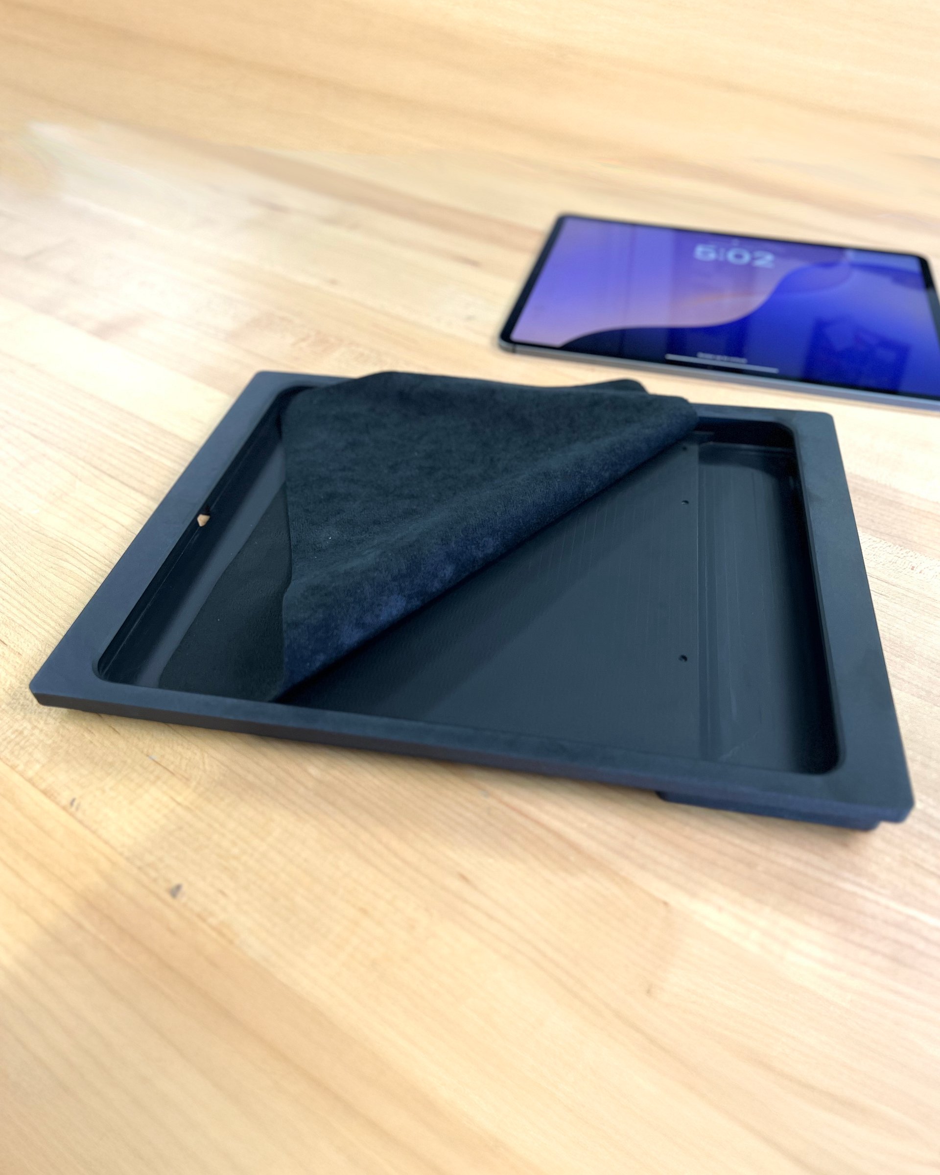 iPad Air, 13-inch, Gen 6 and 7 - SIDE SLIDER Dash Kit product image (1)