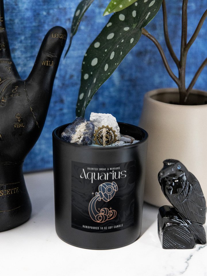 Aquarius Zodiac Crystal Candle product image (1)