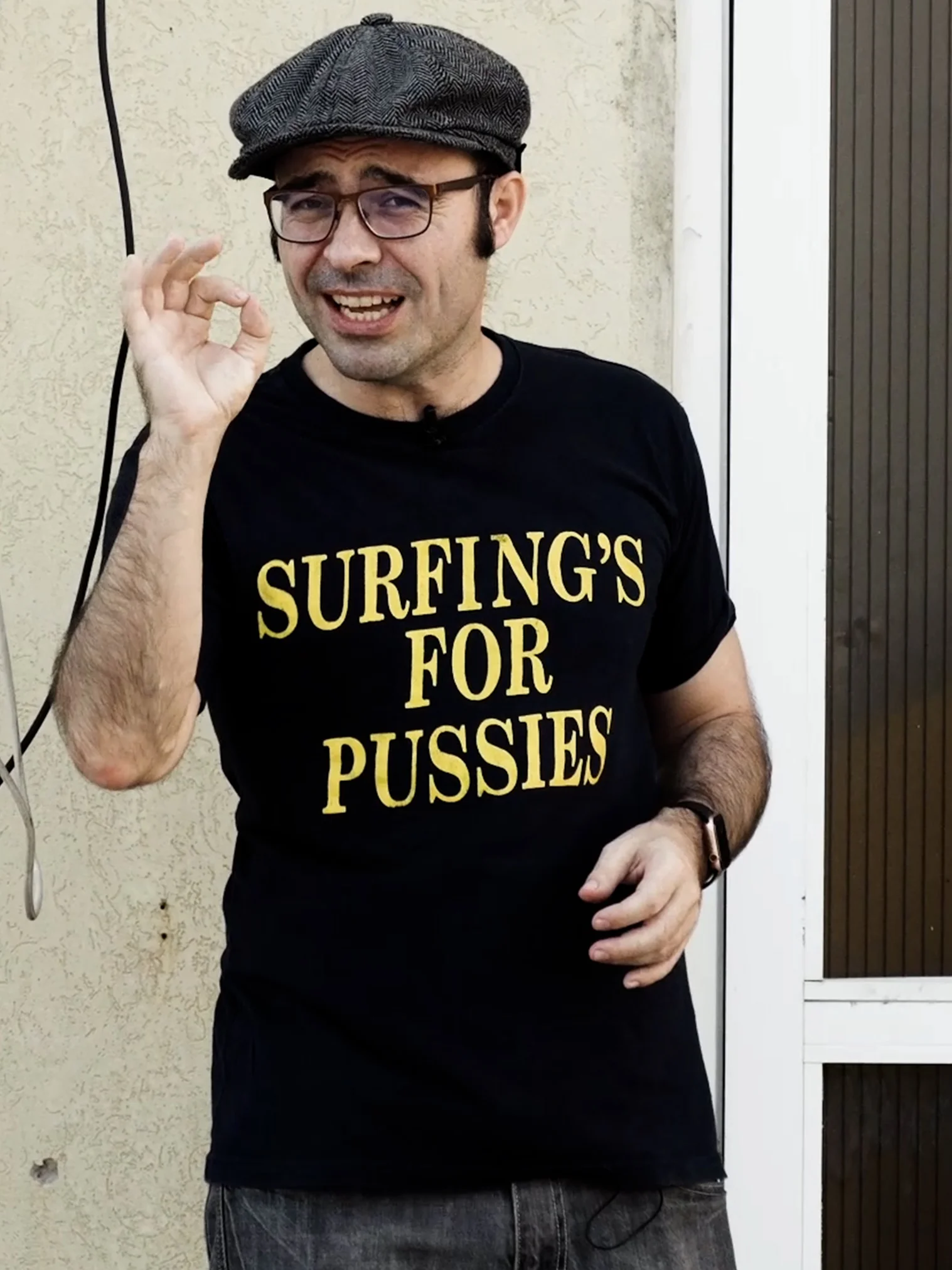 Surfing's for Pussies T-Shirt product image (1)