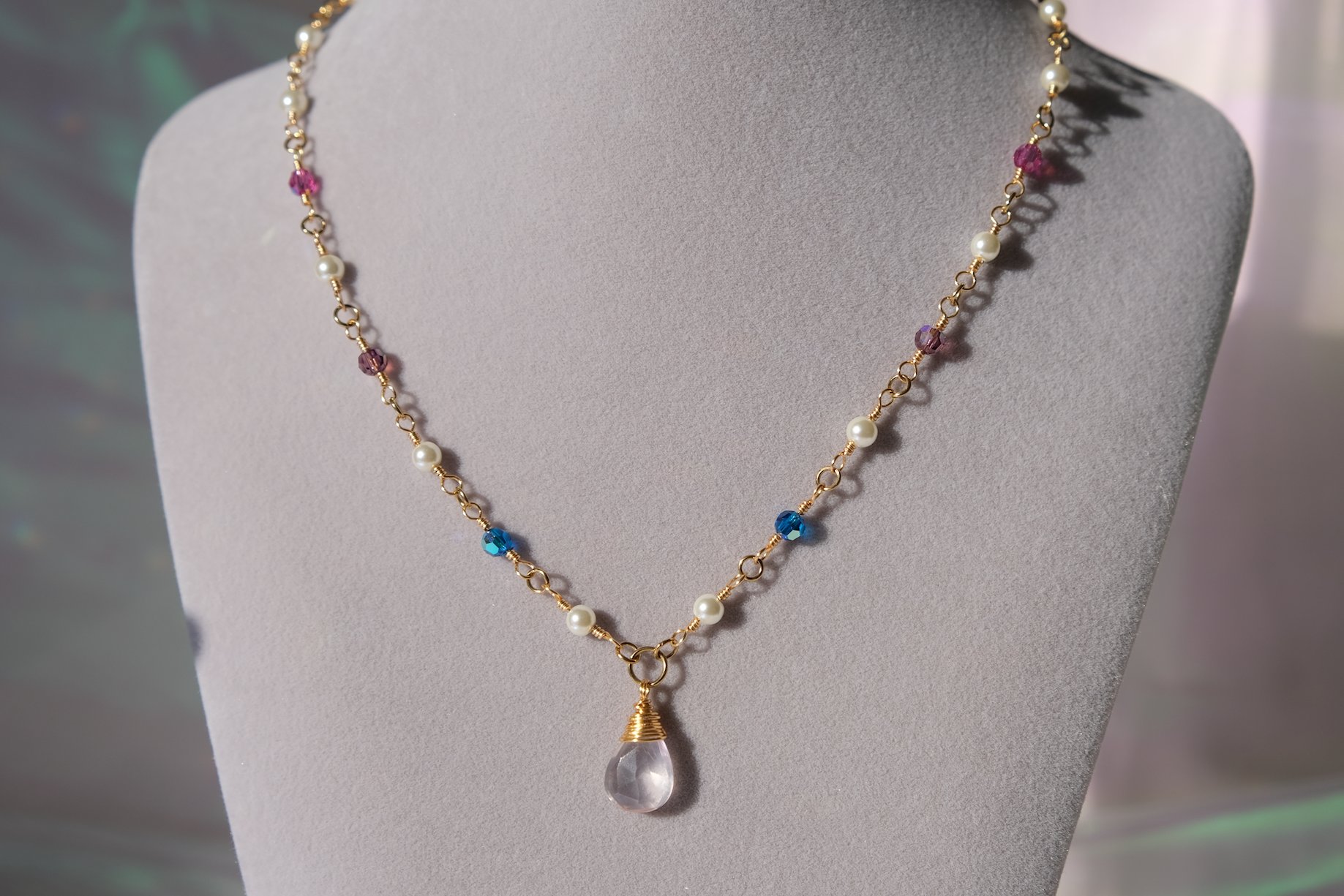 Bi pride - Rose quartz pendant necklace product image (2)