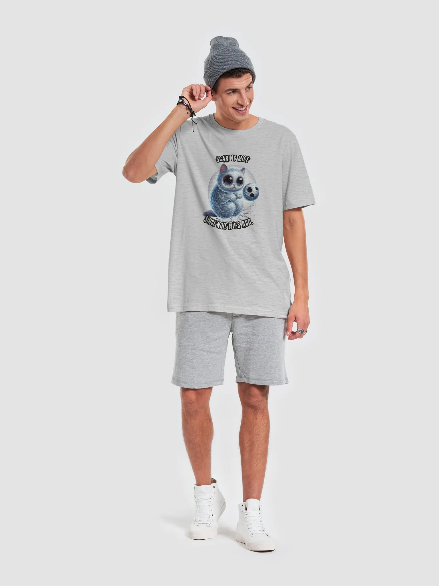 Cute 'Scaring Mice' Cat T-Shirt product image (34)