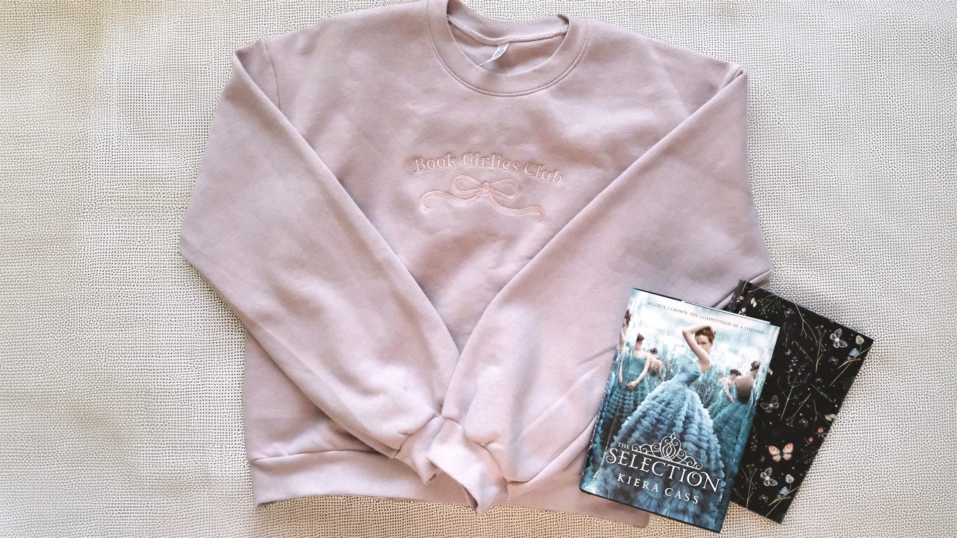 Book Girlies Club Sweatshirt product image (9)