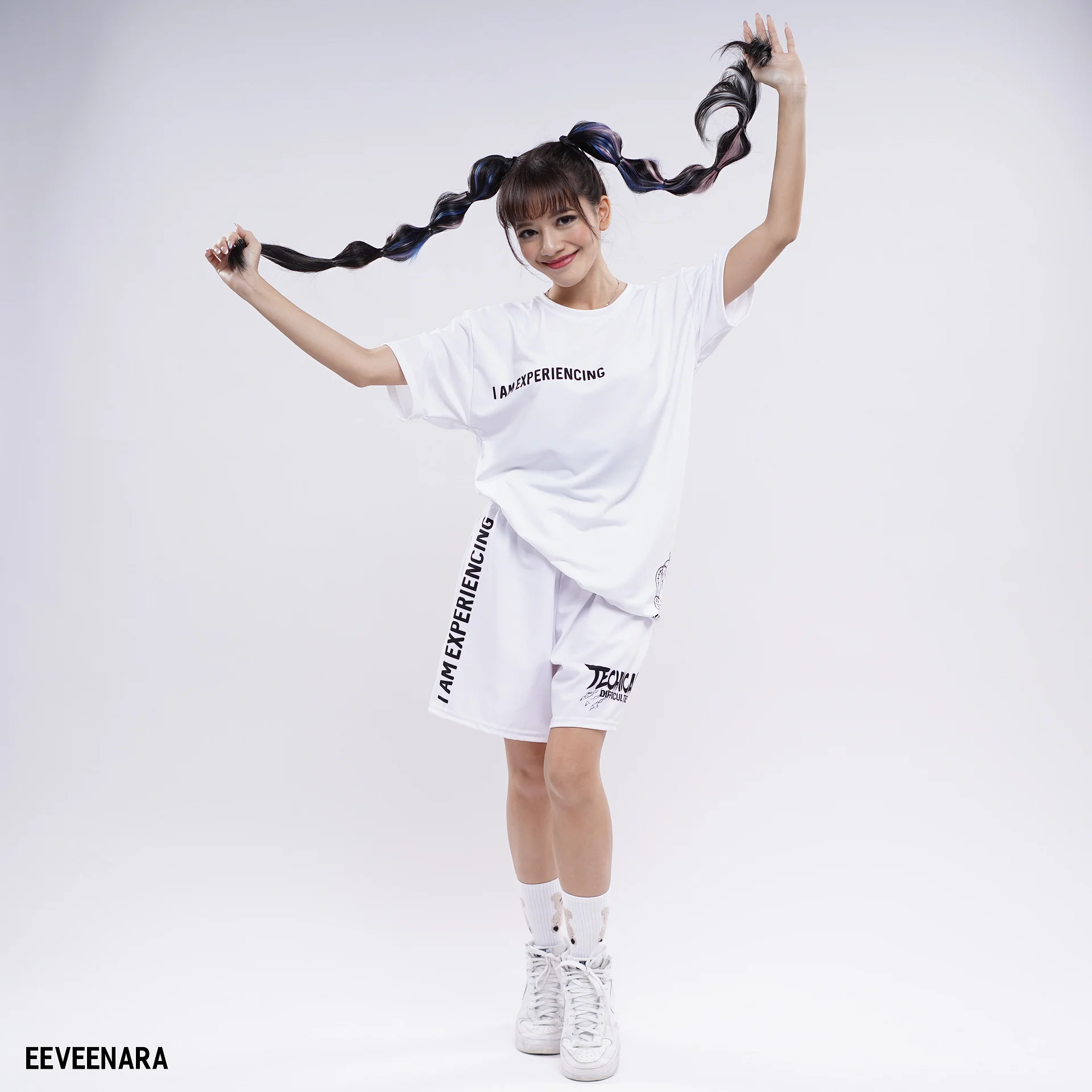 EXPERIENCING TEE - [WHITE] product image (3)