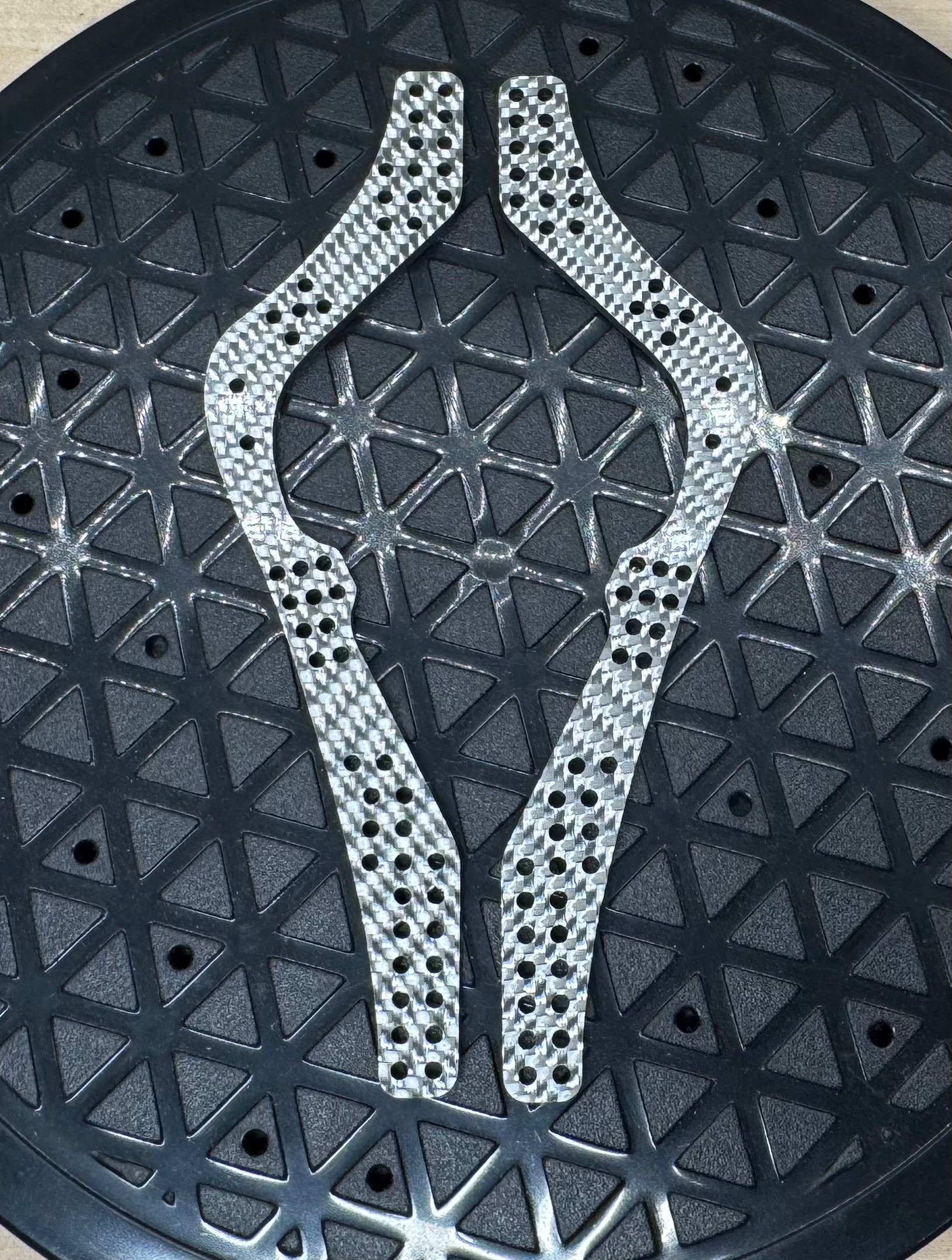 Scx24 Nessie24 Carbon Chassis product image (8)