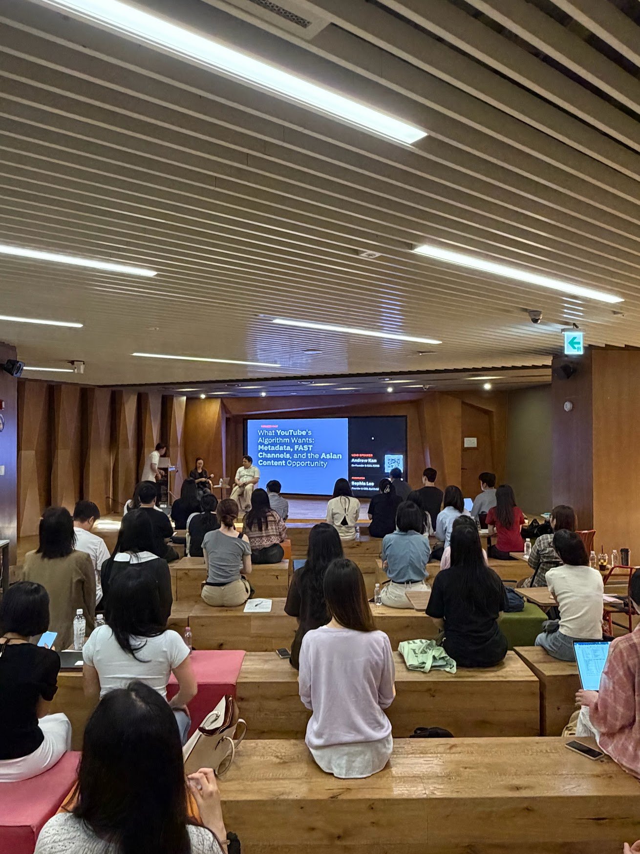 A full room at the 3rd SUITE Forum, Korea University, with Andrew Kan and Sophia Lee on stage