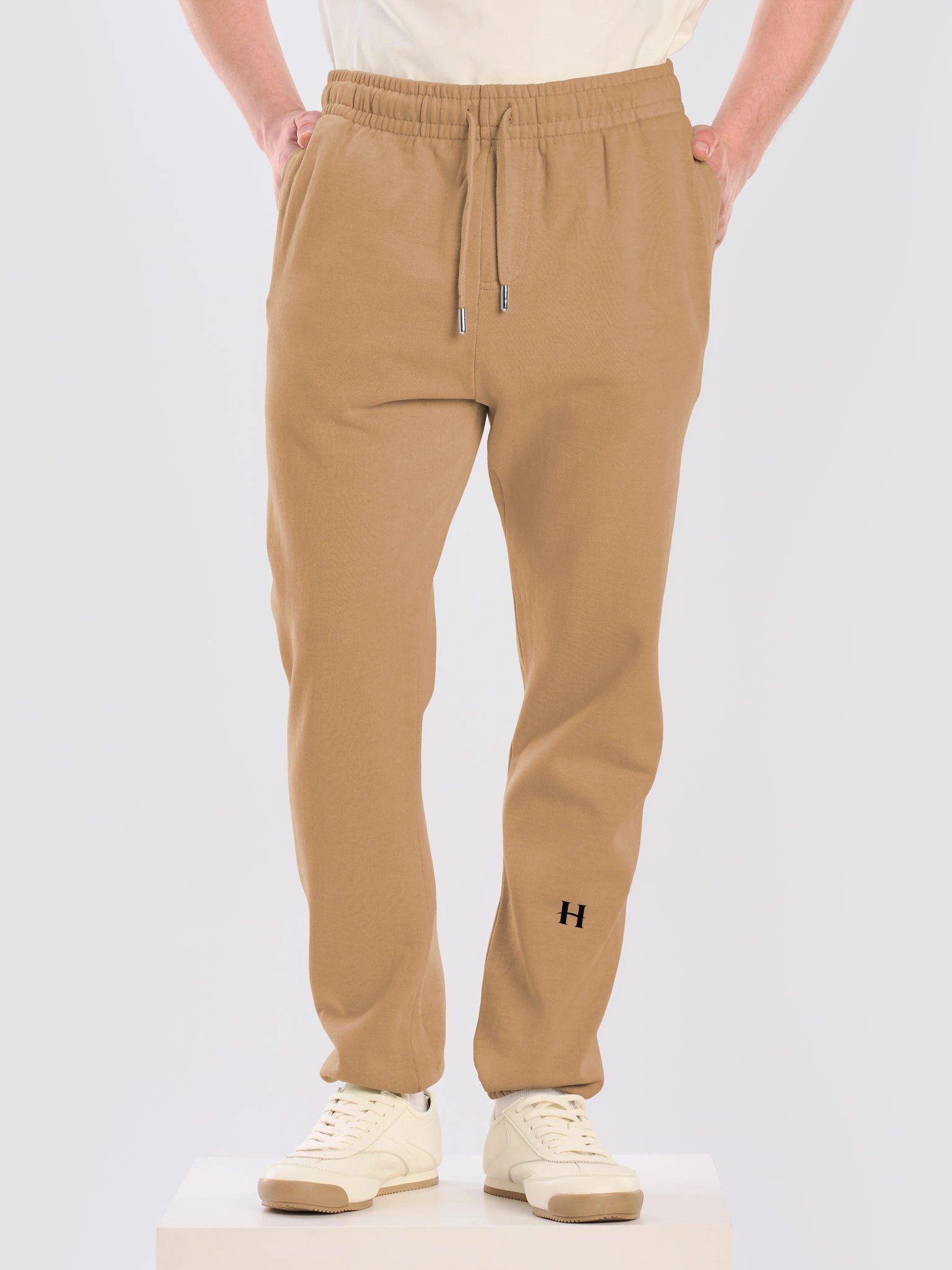 Burro Jogger Sweatpants with Logo Patch product image (3)