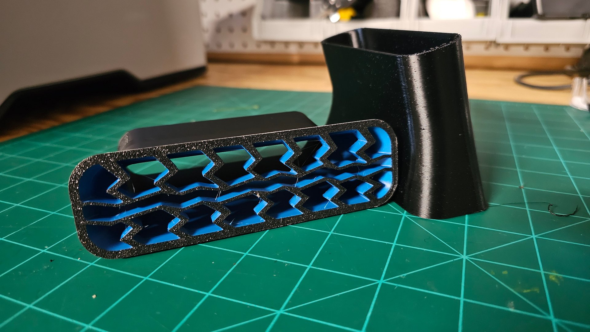 F150 Rear HVAC Air Diffuser & Spreader product image (2)