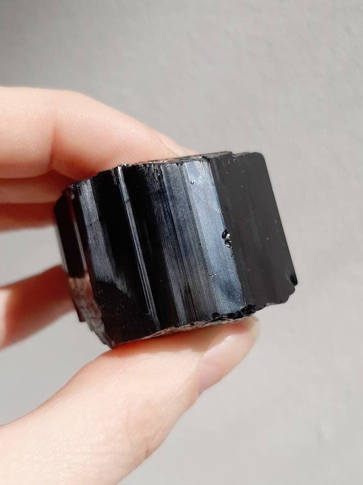 Extra quality black tourmaline product image (3)