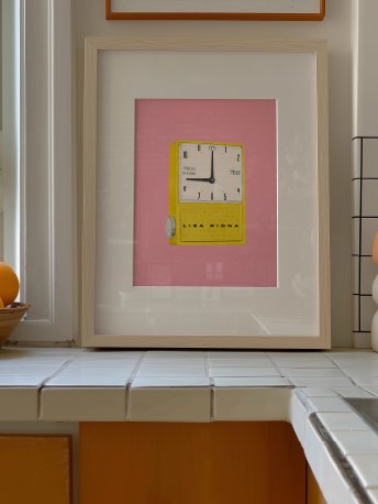 Lisa Rinna Wackadoodle Print: Funny RHOBH Retro Clock Digital Download product image (2)